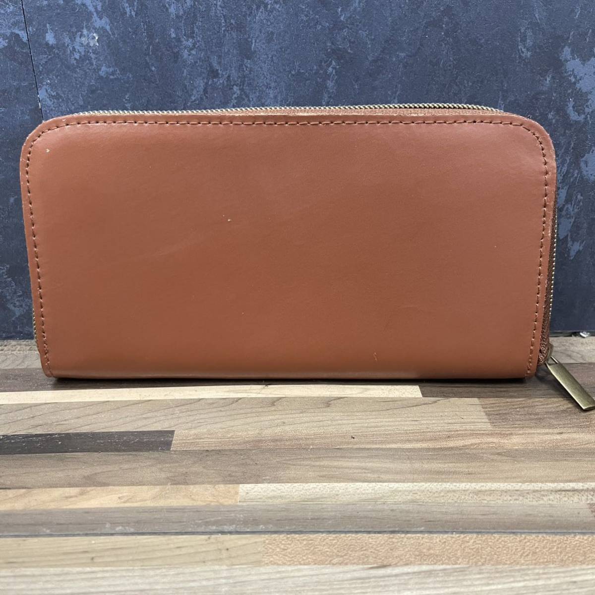 1円 アーバンリサーチ 長財布 レザー Urban Research ブラウン 茶色 ブランド財布 1円スタート 1スタ ポイント消化 革財布 メンズ財布 長財布 小銭入れあり 売買されたオークション情報 Yahooの商品情報をアーカイブ公開 オークファン Aucfan Com