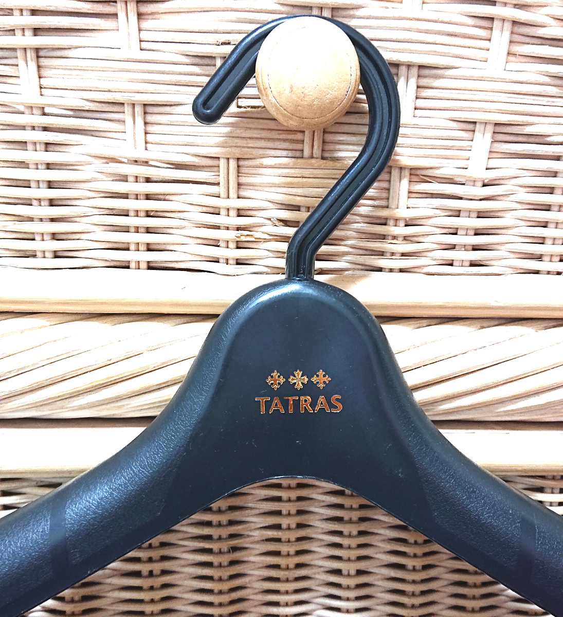 タトラス ハンガー 4点セット