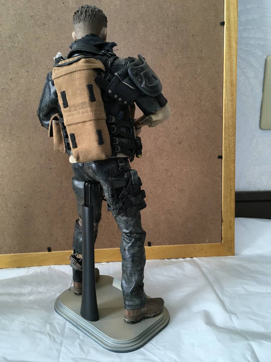 送料無料 新品 海外限定 マッドマックス 怒りのデス ロード 1 6 フィギュア アメコミ フィギュア 28 642 Laeknavaktin Is