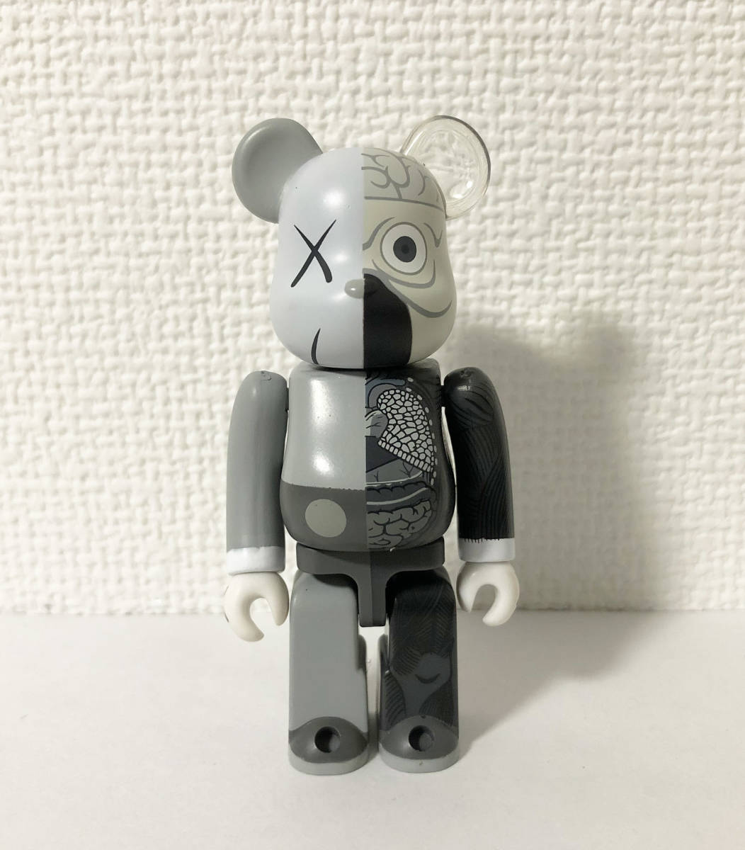 KAWS COMPANION 人体模型 400% TOY BE@RBRICK 100% カウズ ×MEDICOM BE 