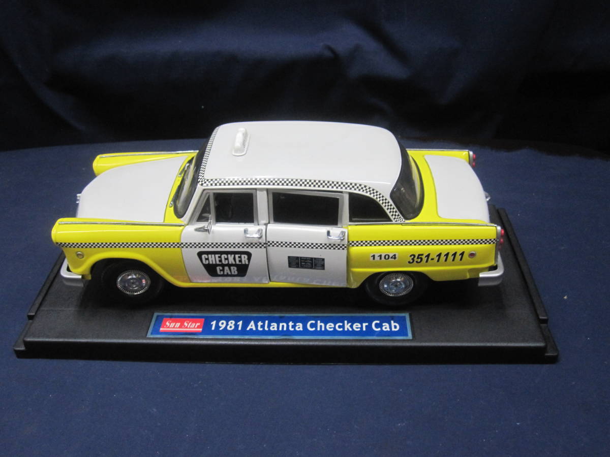 1⁄18 チェッカー Taxi | タクシーキャブ Checker Cab garage