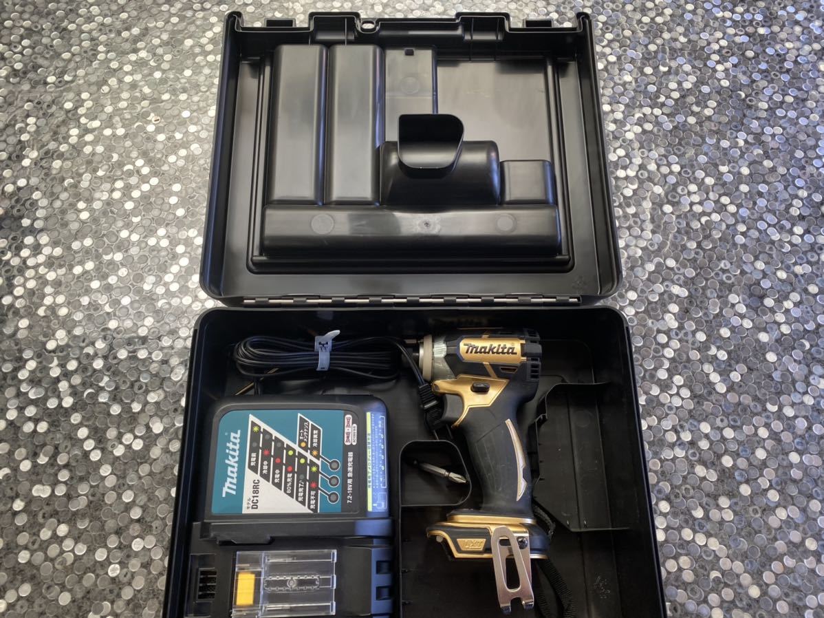 中古美品　マキタ インパクトドライバ TD148DSP1ゴールド
