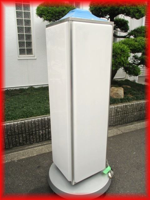 値下げしました。中古 電飾看板 ステンレス製 キャスター付 看板 電飾看板 どんなお店にも キャスター付 4面ロータリー型 600×600