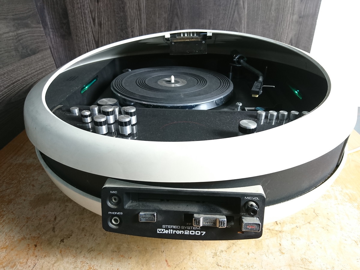 Y4-297 ☆Weltron 2007 レコードプレイヤー付ラジカセ☆通電のみ確認