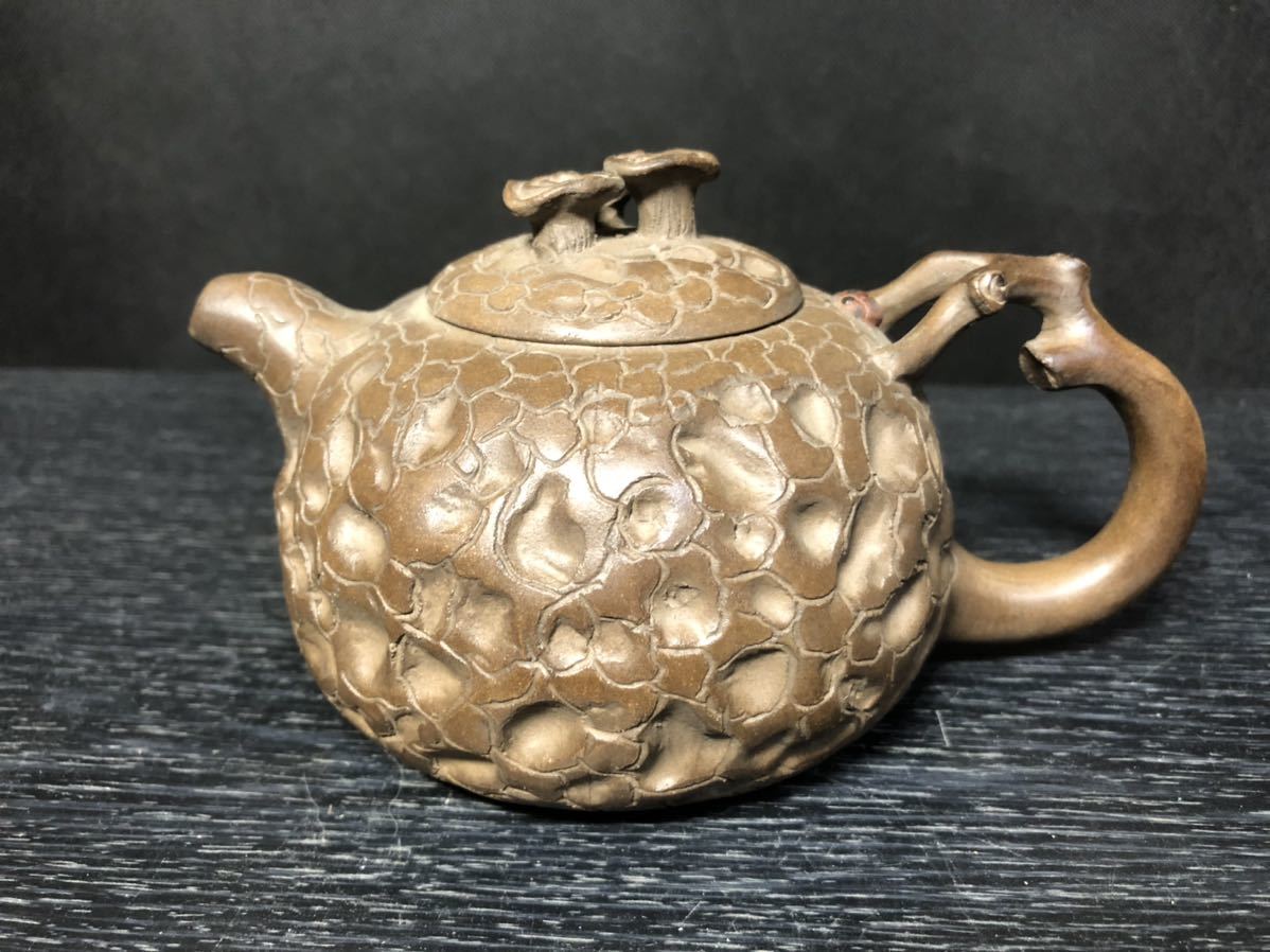 古い急須 朱可心 時代 中国古玩 底款 「朱可心」 立体彫朱泥急須 梅花立体