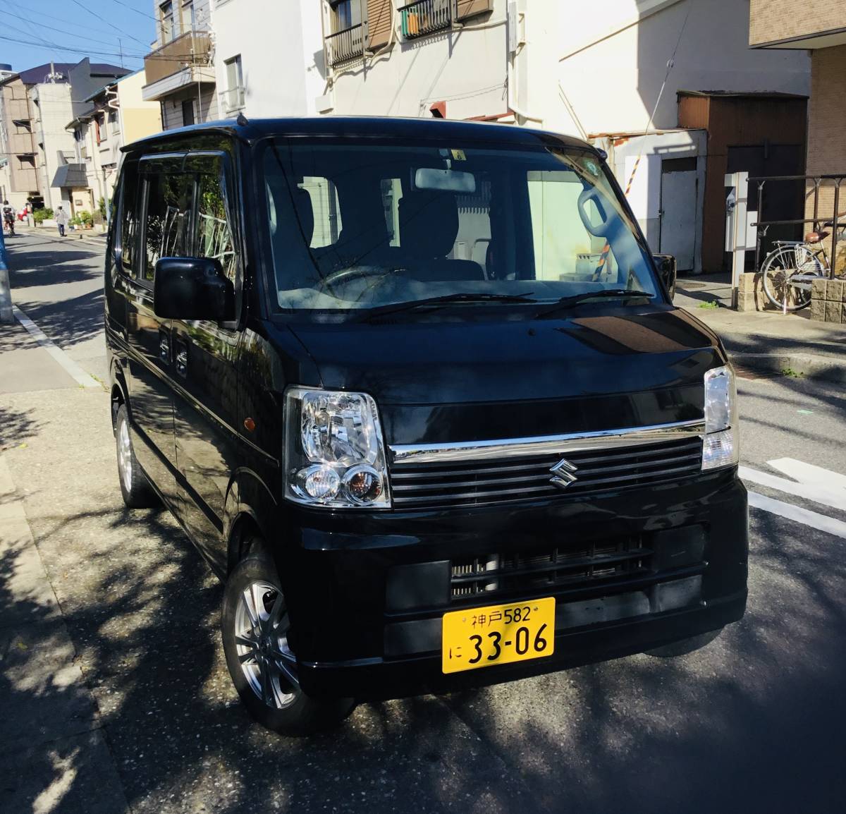 売り切り☆高年式で黒のエブリィワゴン☆機関良好☆ターボ良好☆車検令 