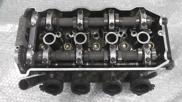 ZX-10 ZXT00B-020xxx の シリンダーヘッド カムシャフト *1618974037