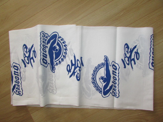 即決（着物屋・蔵出し）（古布・四股名・横綱曙・AKEBONO模様未使用相撲浴衣地反物）_5