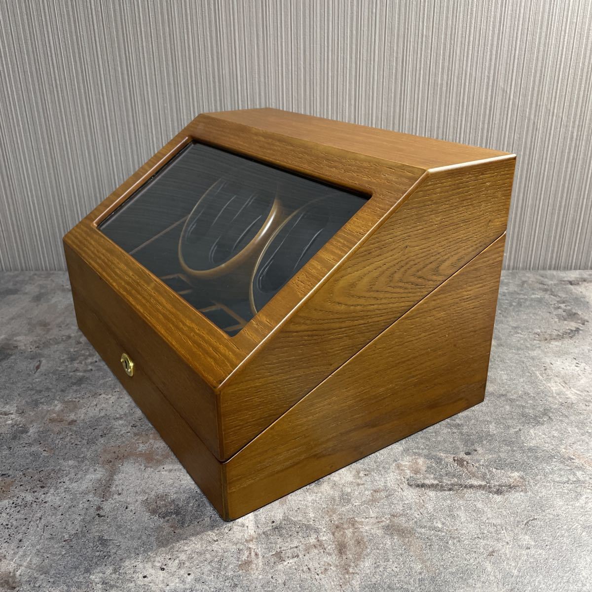 ワインディングマシーン WATCH WINDER VS WW045 おまけ電池切れ等の