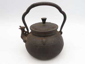 蔵六 鉄瓶のYahoo!オークション(旧ヤフオク!)の相場・価格を見る