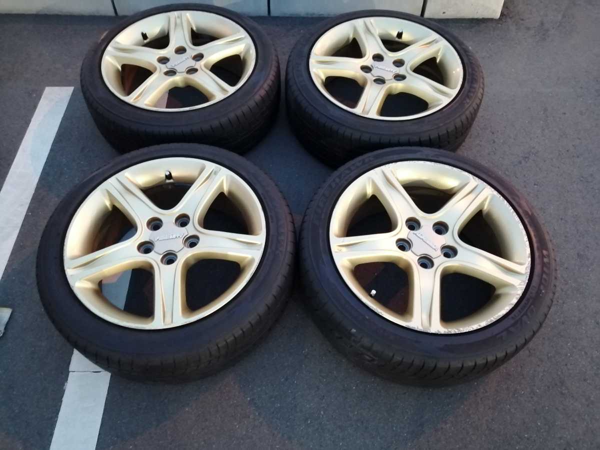 トヨタアルッテッツァ純正アルミホイールラジアルタイヤ215/45r17 