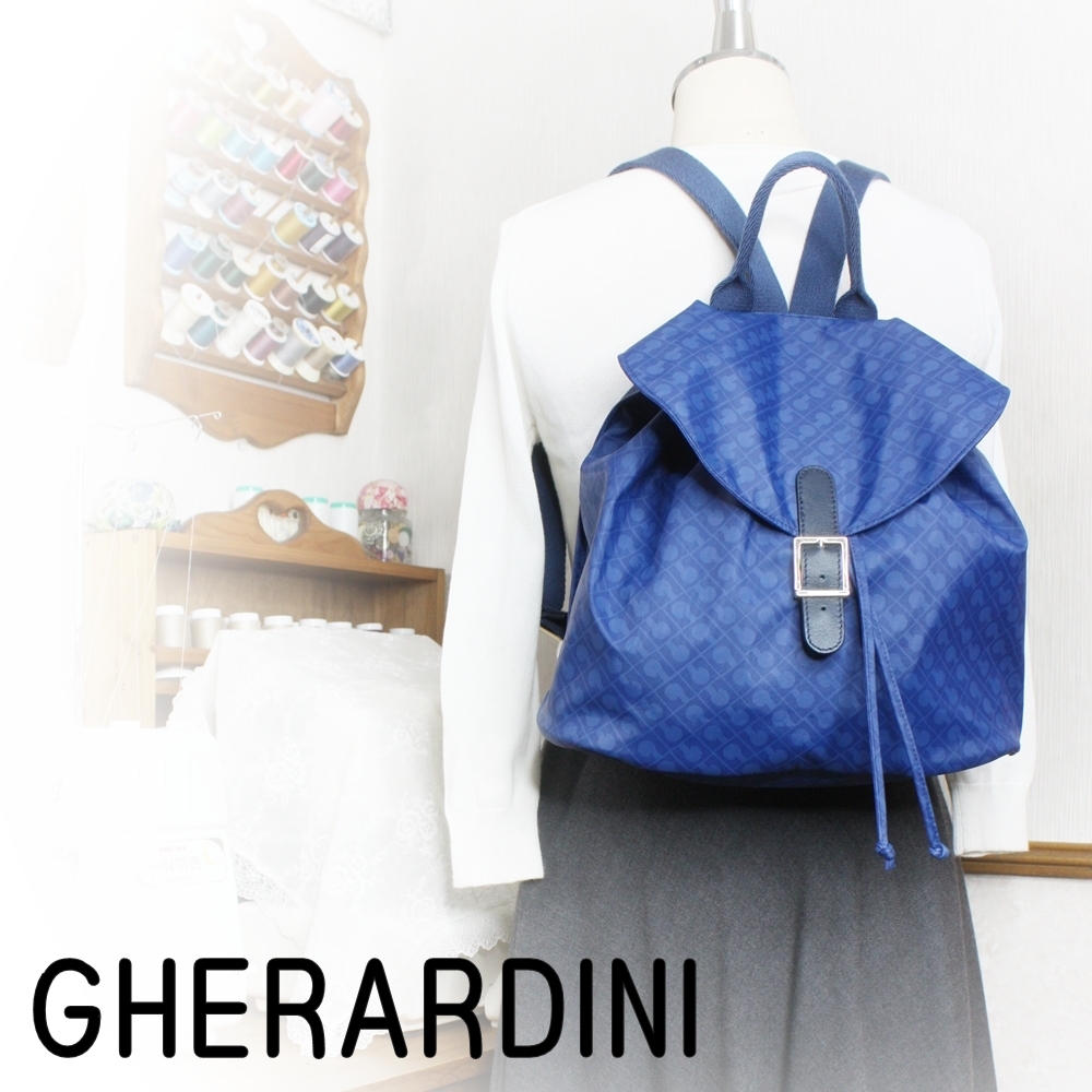 超美品　GHERARDINI ゲラルディーニ　リュック　ブルー