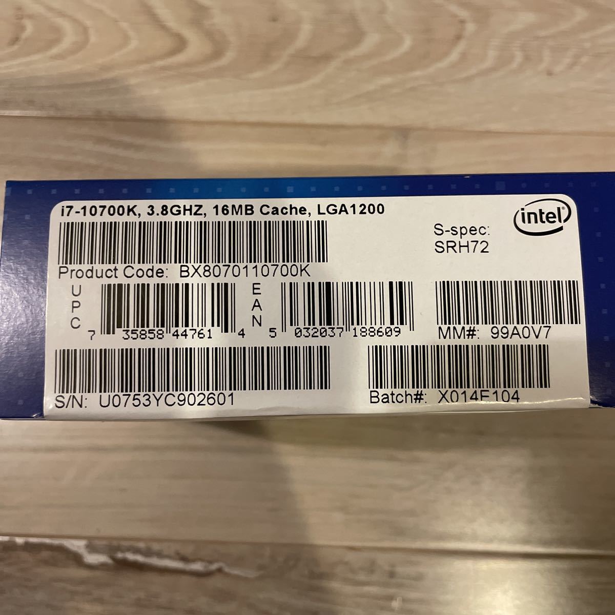 Intel Core i7 10700k 中古　美品