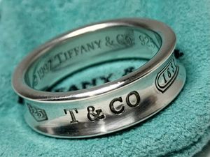 ティファニー リング メンズの平均価格は6 033円 ヤフオク 等のティファニー リング メンズのオークション売買情報は14件が掲載されています