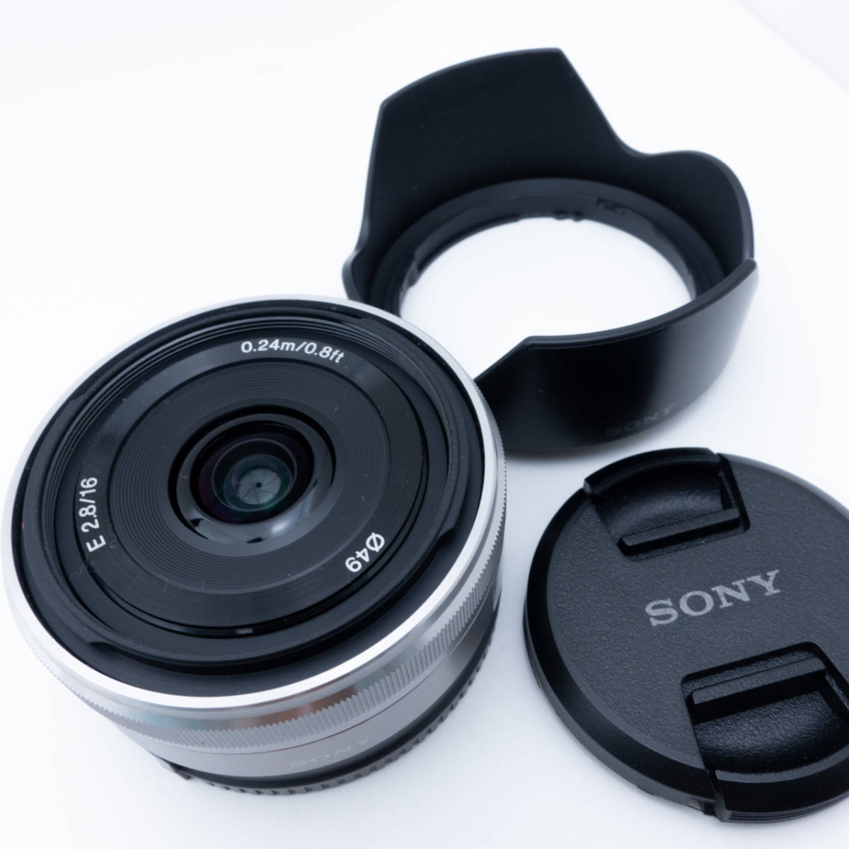 ◇極上品◇ ソニー SONY E 16mm F2.8 SEL16F28 シルバー Eマウント用