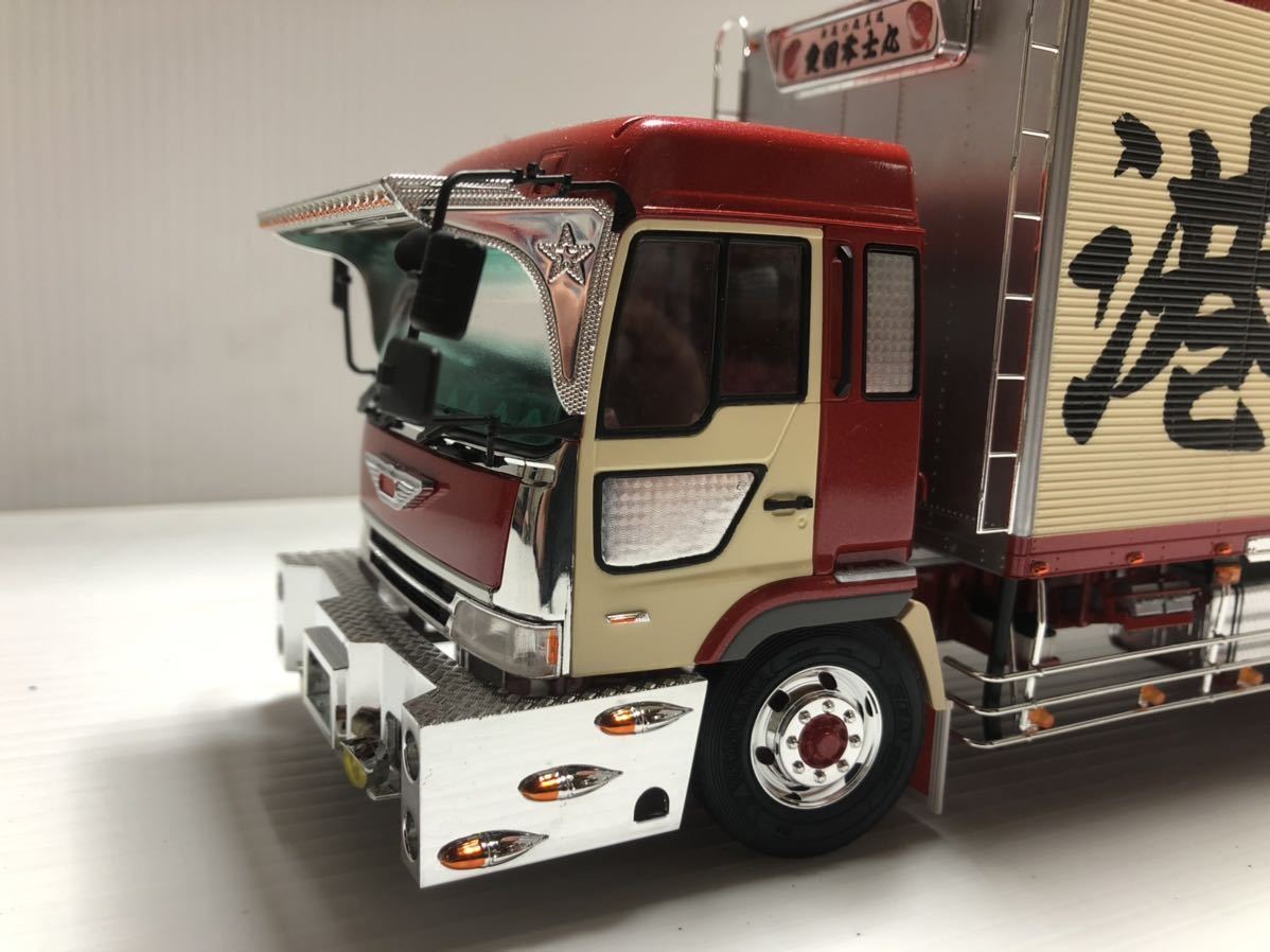 1/32 アオシマ製 デコトラ ヘビーフレイト 日野プロフィア 完成品の