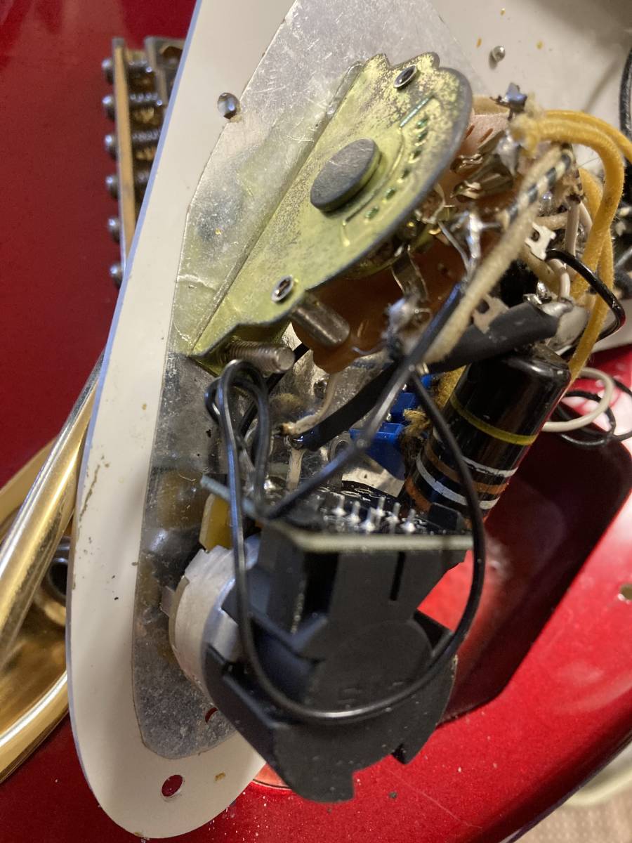 Fender Japan ショートスケール ストラト ボディ＋ＰＵ(USA３種）＋ポット&5way＋ネックプレート（ネック＋ペグはおまけ※ジャンク品_7