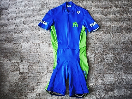 サイクルジャージ パールイズミ Pearlizumi エアロワンピース スキンスーツ L寸 香川県代表選手用 国体高校大学自転車競技部 Lサイズ 売買されたオークション情報 Yahooの商品情報をアーカイブ公開 オークファン Aucfan Com