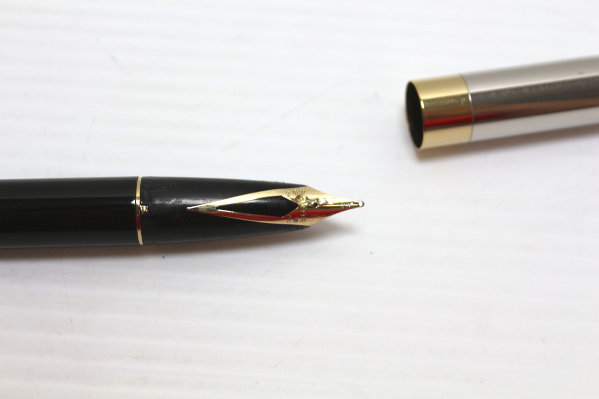 半額特販 1円～【☆30-2464】□中古□SHEAFFER 万年筆 18K 750刻印