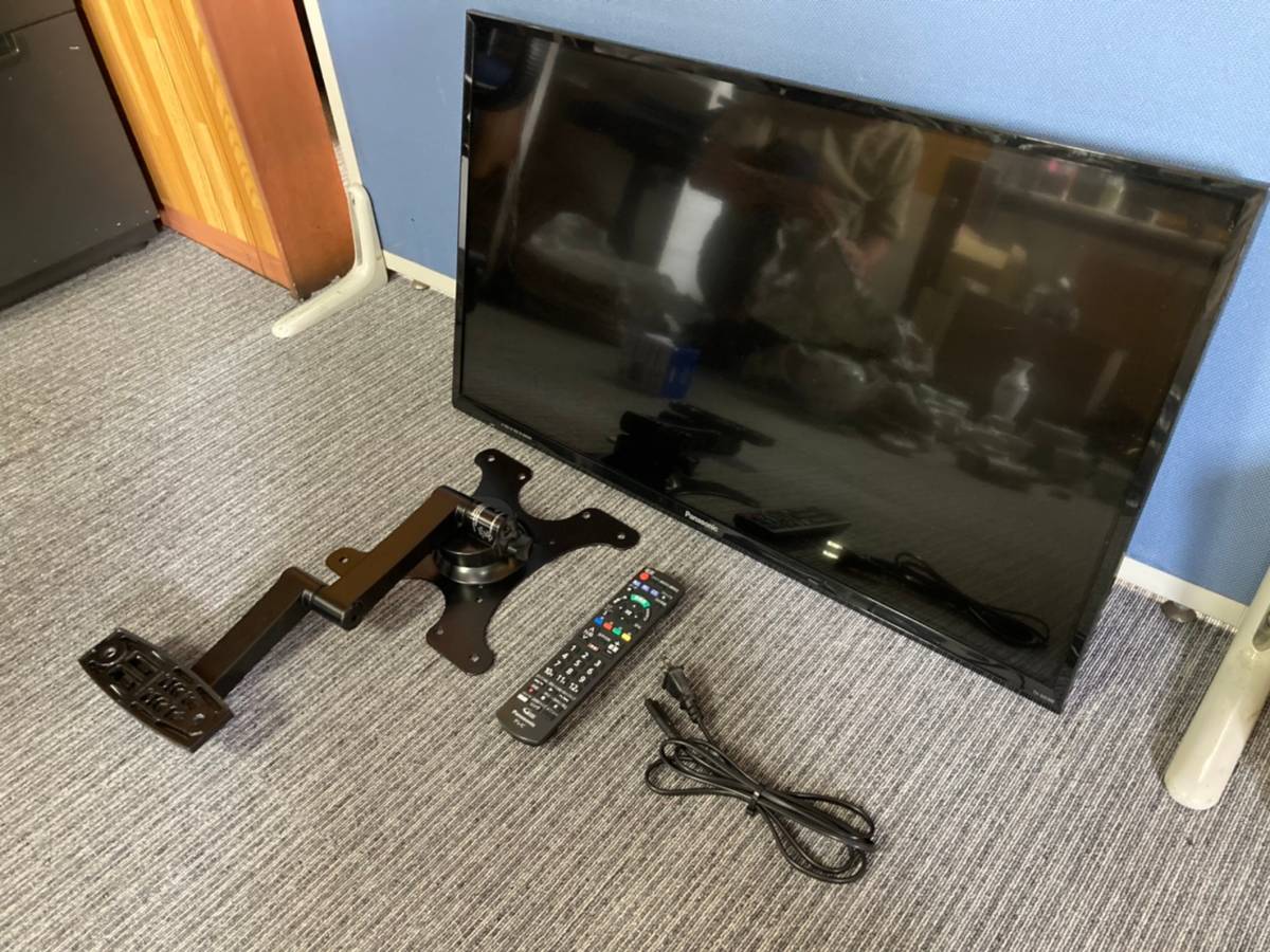 ★★Panasonic TH-32E300 液晶テレビ 2017年製 取付金具付★★