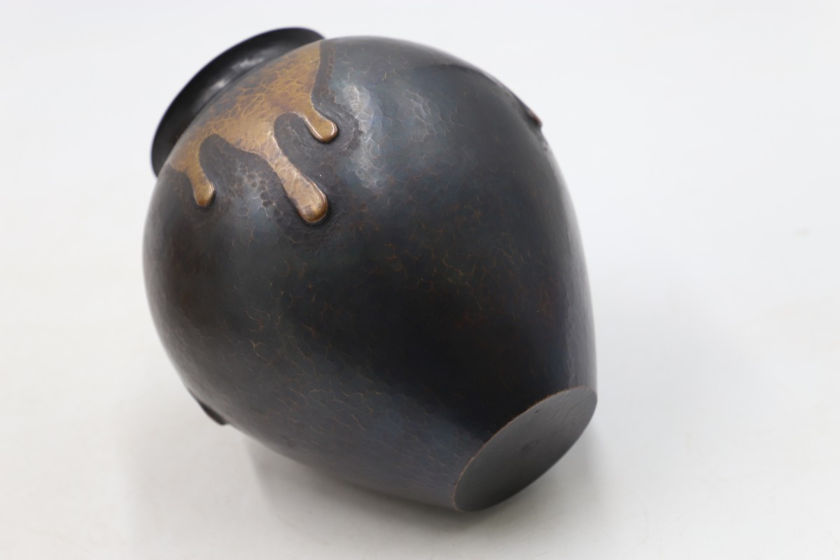 玉川堂 甕垂銅製花瓶 鎚起銅器 共箱 (C1638) 「玉川堂 花瓶」の