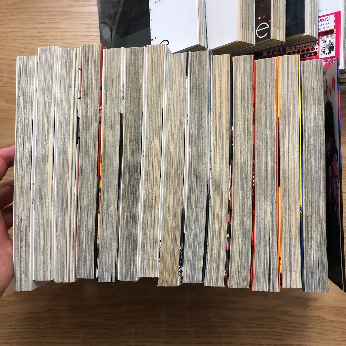 東京喰種 トーキョーグール 1 14巻 東京喰種 Re 9 15巻 青年 売買されたオークション情報 Yahooの商品情報をアーカイブ公開 オークファン Aucfan Com