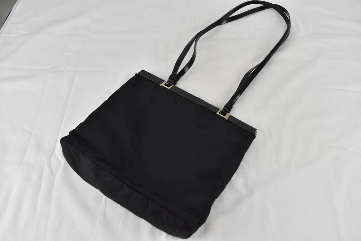 PRADA プラダ ナイロン ショルダーバッグ (H00365) PRADAプラダ