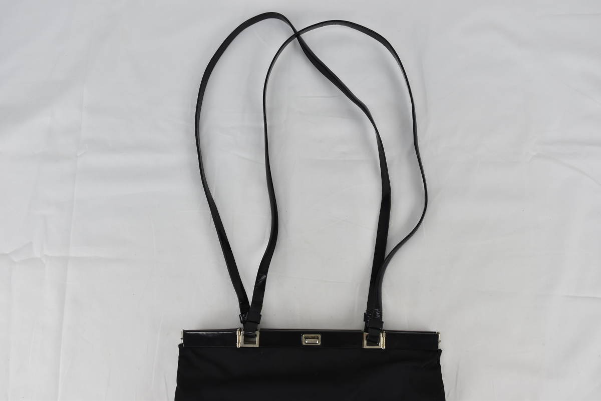 PRADA プラダ ナイロン ショルダーバッグ (H00365) PRADAプラダ