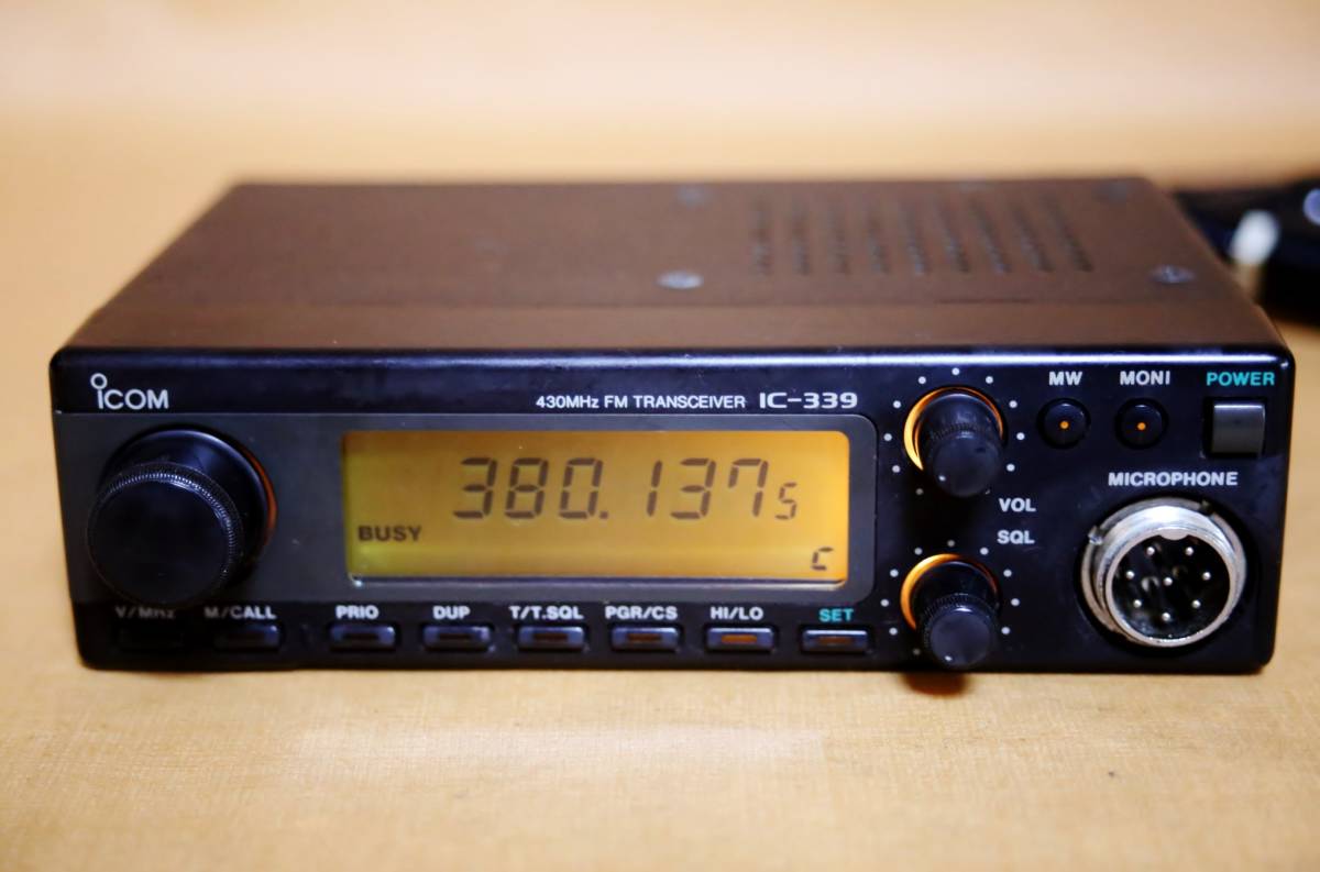 Icom IC-339 トランシーバー Icom IC-339 トランシーバー 430MHz帯