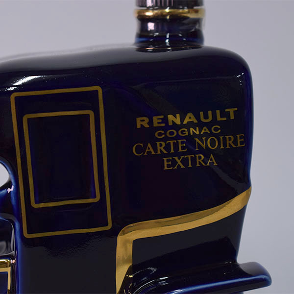 エクストラ カルトノワール ルノー RENAULT クラシックカー コニャック