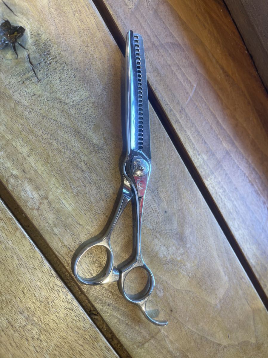 神田文一　sin シザー　荒刈り用　梳き鋏　中古　美容師/理容師 神田文一 sin シザー 荒刈り用 梳き鋏 中古 美容師⁄理容師