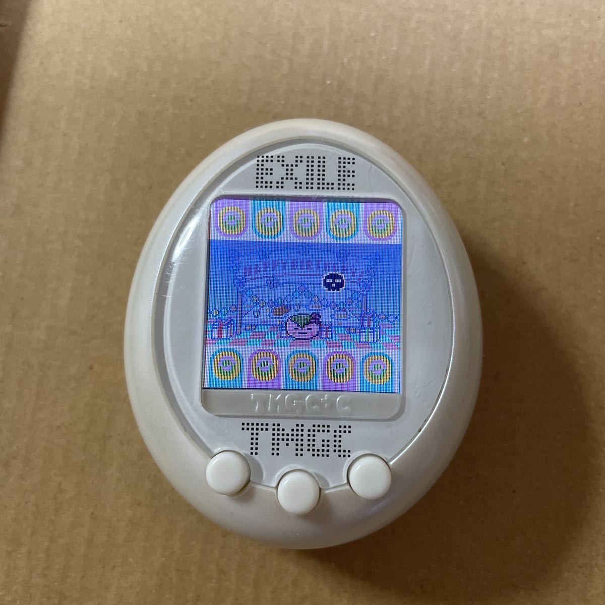 たまごっち EXILE エグモっち ホワイト Tamagotchi たまごっちプラス 