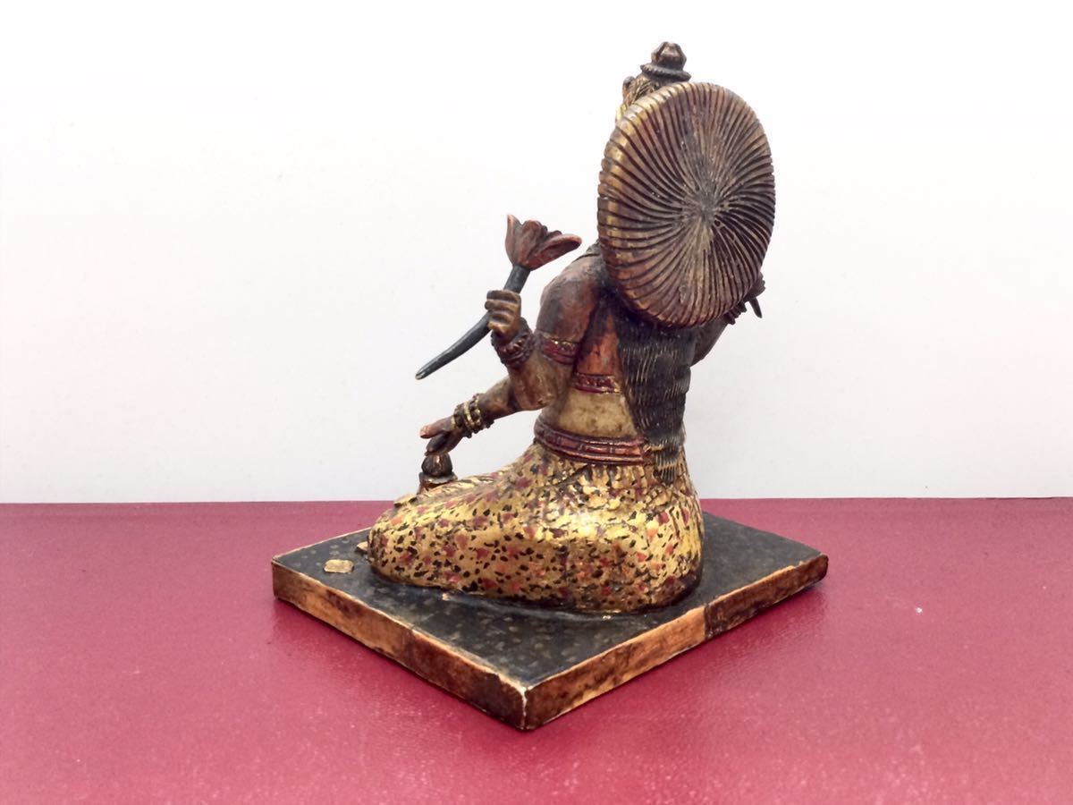 2 マンモス牙 150年以上前 珍しい四本の腕を持つ インド 四臂観音菩薩  