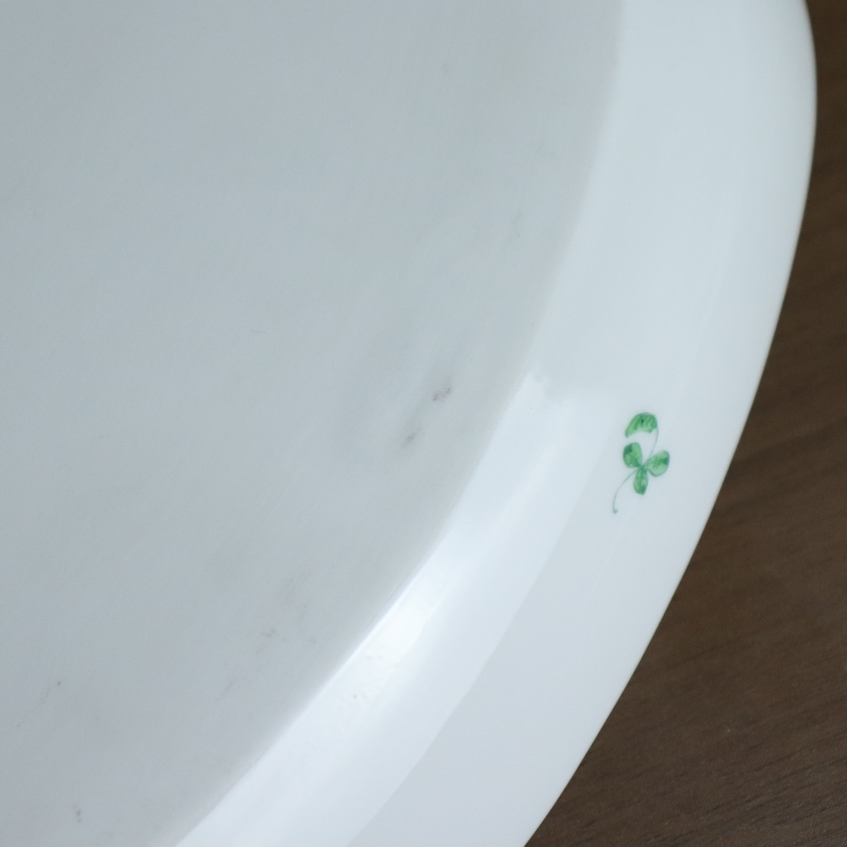美品　HEREND　インドの華　アポニー　パーティートレイ　箱入り ヘレンドの定番「アポニー」と「インドの華」｜実用にも映える上品な サービストレー ヘレンド トレイ アポニーグリーン