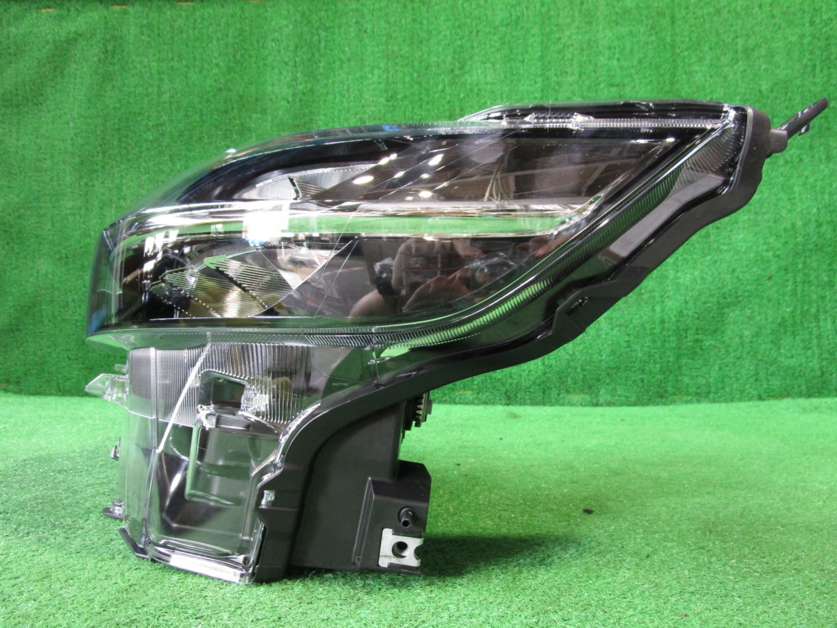 ☆ 美品 日産 ルークス B44A 【 ヘッドライト 左 LED 】 助手席側