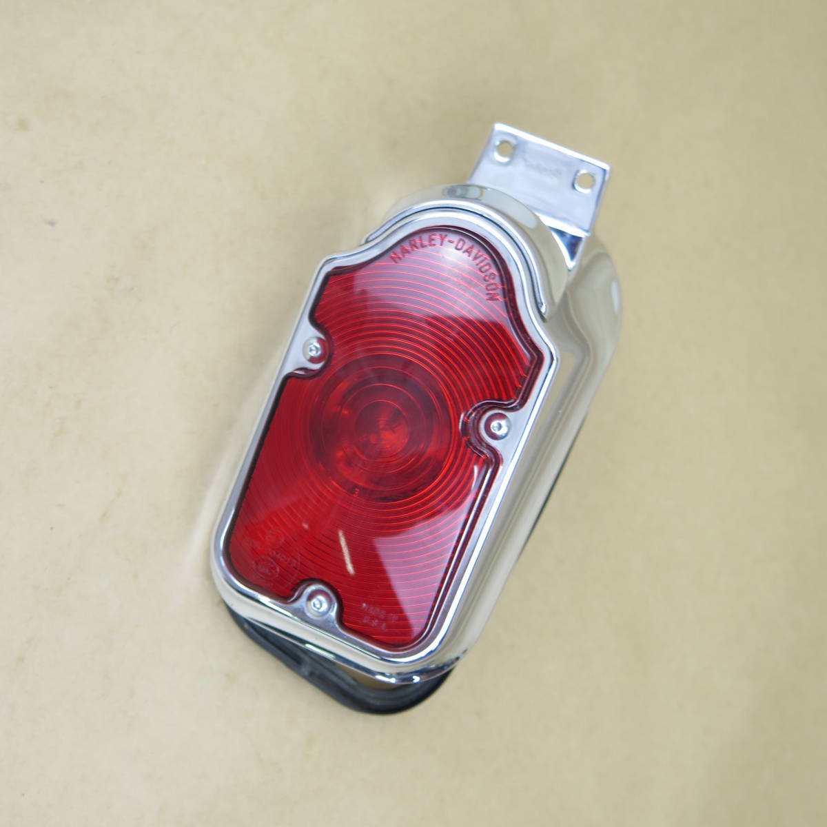 ハーレー テールランプ/テールレンズ Tombstone Taillight Harley