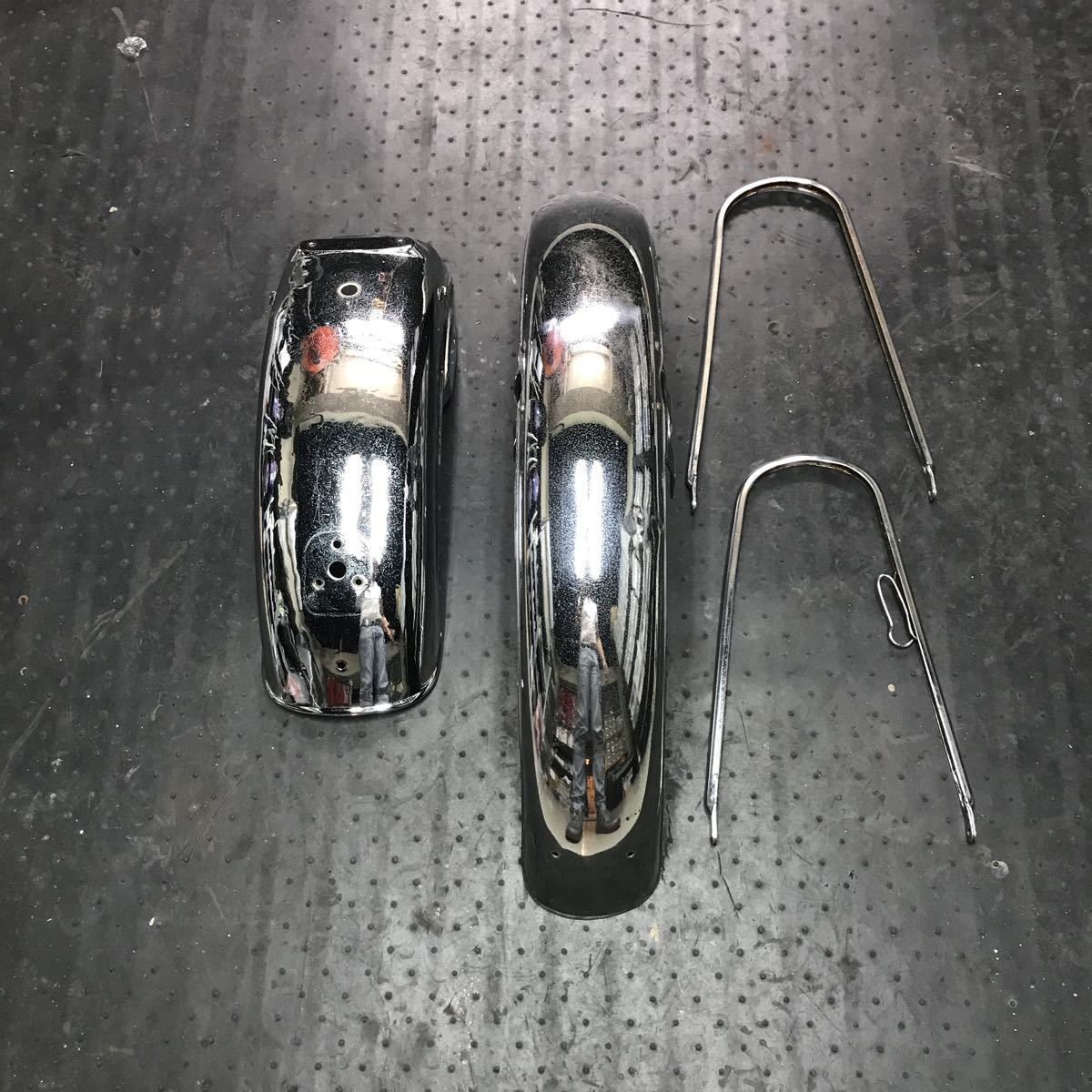 バイク カヤバ TGS325（2本SET）リアGASショック SR400⁄SR500