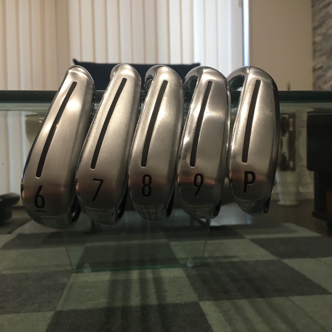 美品 飛び系 テーラーメイド Mグローレ M-GLOIRE 5本 6-Pw NS820(R) 日本仕様 アイアンセット 