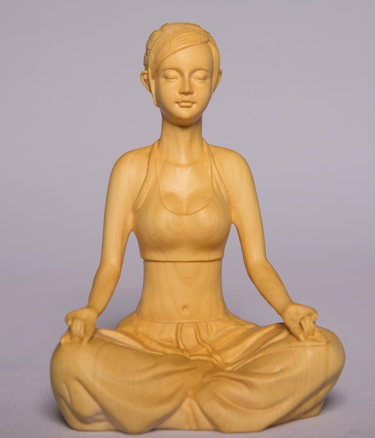 置物 女性像 木彫り 女神 春のにおい 木像 高級天然ツゲ木彫り 瞑想的な