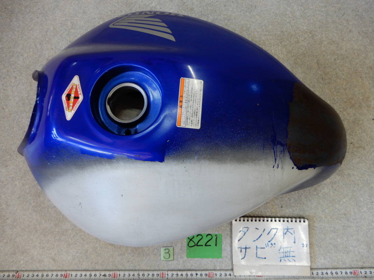 8221 MC31 ホーネット250 ③ ガソリンタンク タンク 140サイズ ホンダ