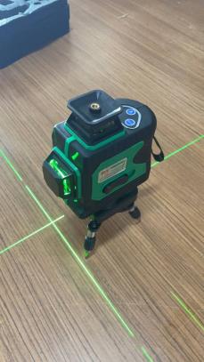 12ライングリーンレーザー墨出し器3D墨出器墨だし器水平器