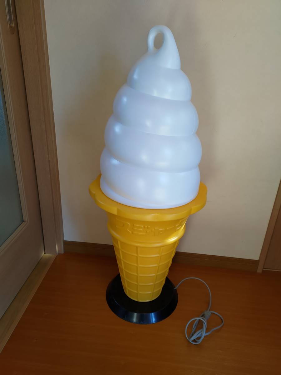 TOMI スジャータ ソフトクリーム型スタンド あんどん 業務用看板 販促