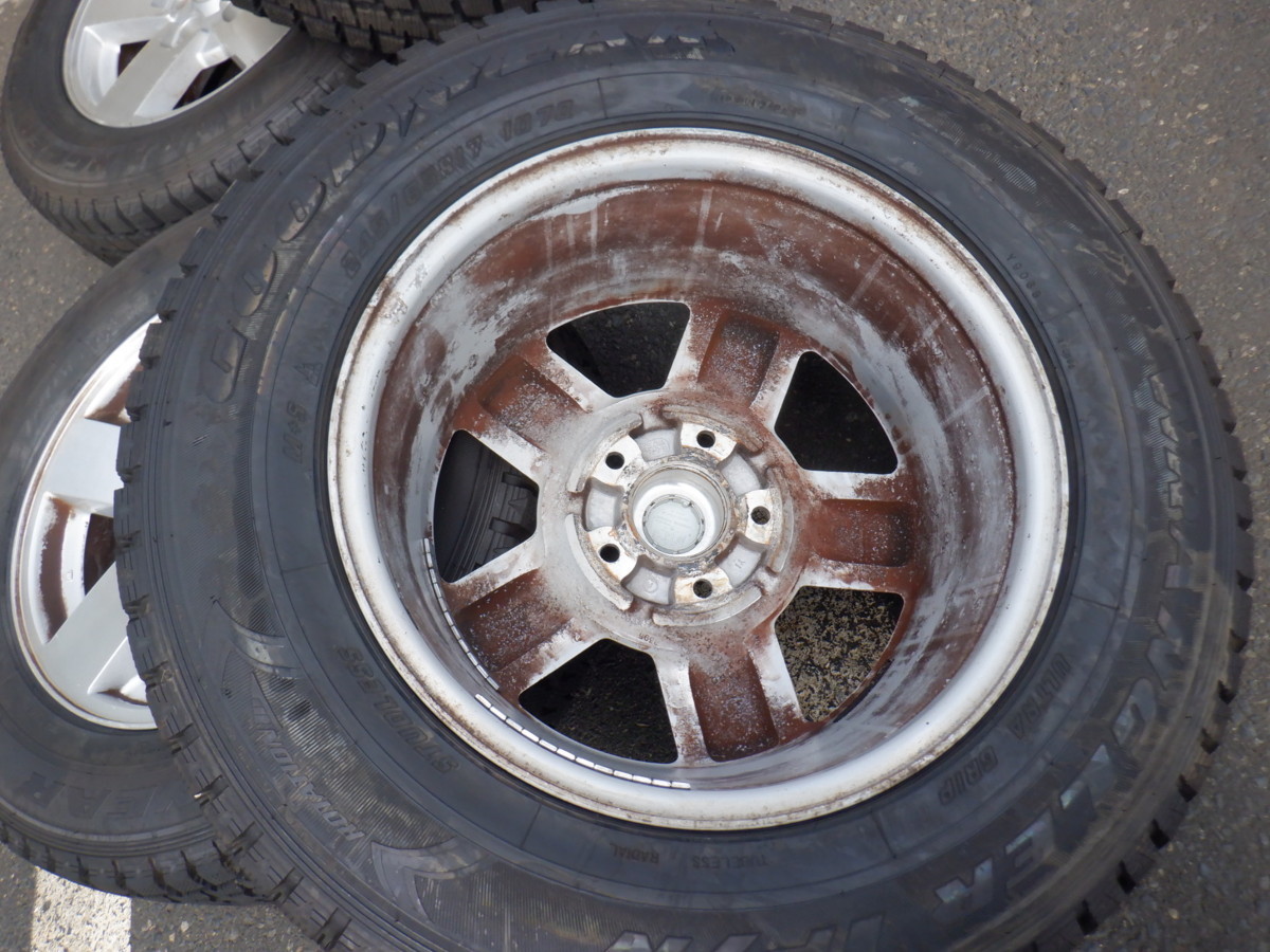 07年 Jeep ジープ コマンダー GH-ZH47 245/65R17 スタッドレスタイヤ 