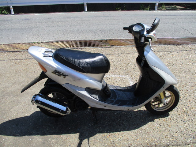 △8012△ホンダ ライブディオZX （DIO） AF35 シルバー 実働 愛知