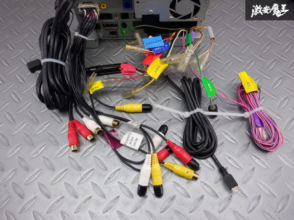 保証付 KENWOOD ケンウッド 彩速ナビ メモリーナビ MDV-Z701 地図